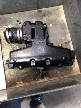 87114-c3 Mercury 98 Mercruiser 5.0 L Efi 305 Gm Vortec Marine Engine Exhaust Manifold And Riser