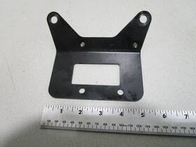 8m0081140 Mercury Poppet Valve Bracket For Mercruiser Bravo 6.2l Gm V8 Stern Drive