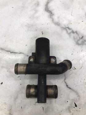 863716-c Mercury Marine 04 Mercruiser 8.1 L 496 V8 Engine Water Drain Tube Pipe 863716c 863716-c Mercury Marine 04 Mercruiser 8.1 L 496 V8 Engine Water Drain Tube Pipe 863716c