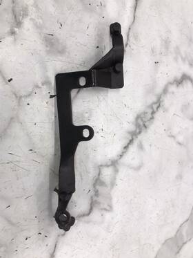 863862c Mercury Marine 04 Mercruiser 8.1 L 496 V8 Engine Mount Bracket